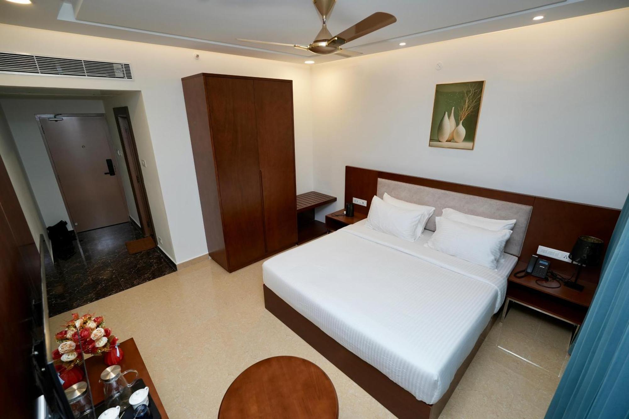 Le Royale Palace Karaikal Exteriér fotografie